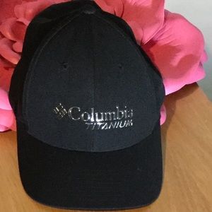 Columbia titanium hat